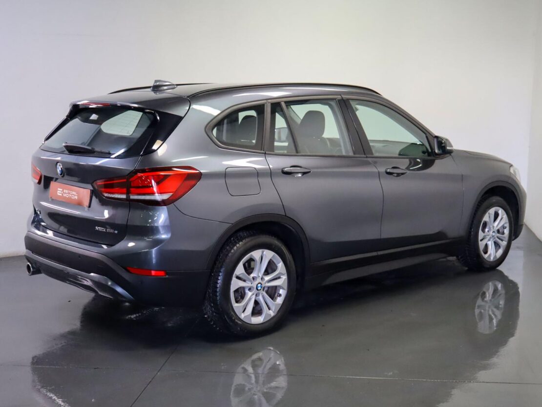 BMW X1 xDrive25e 3