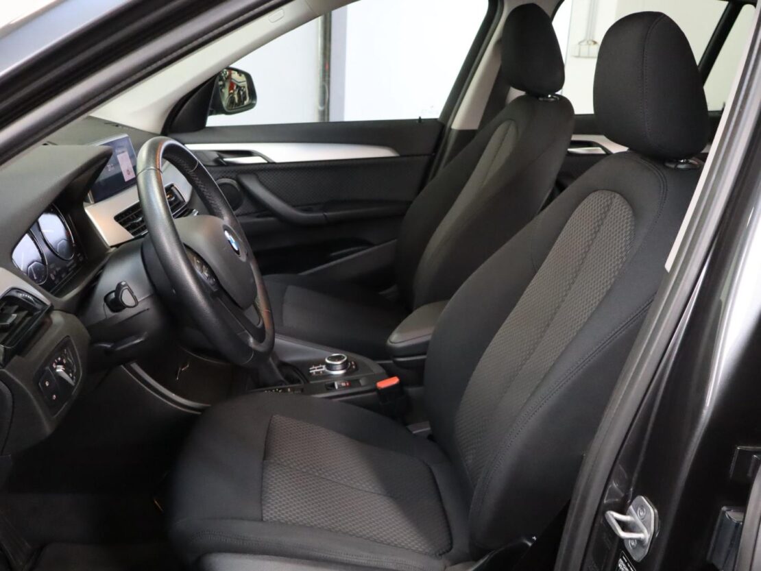 BMW X1 xDrive25e 9
