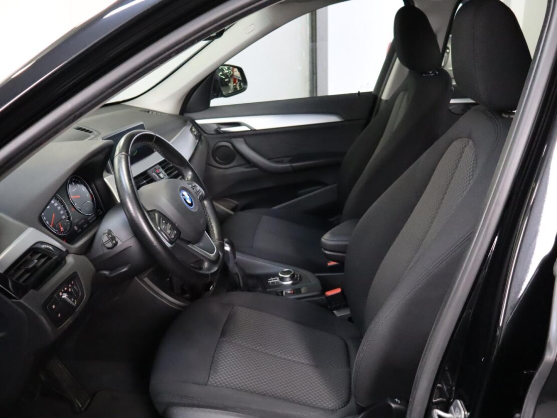 BMW X1 xDrive25e 7