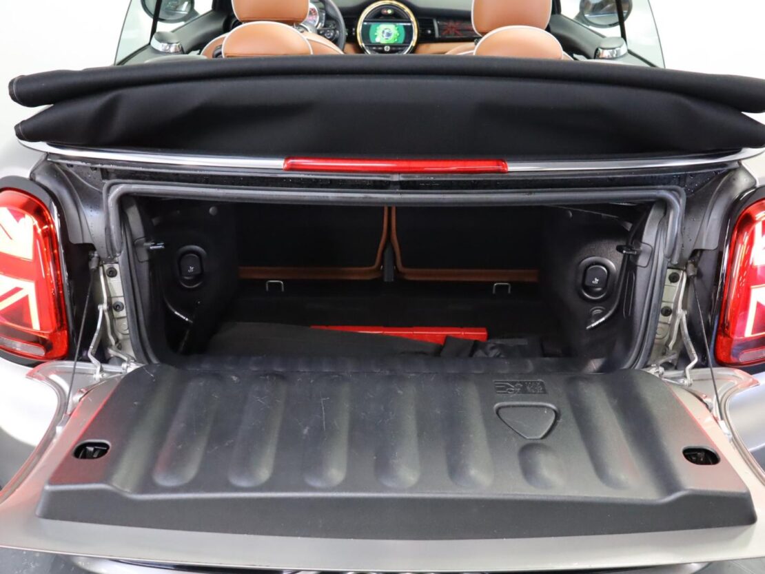 Mini Mini Cooper S Cabrio Auto 26