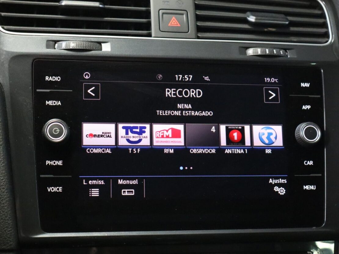 Volkswagen Golf 1.6 TDI Confortline Variant 14