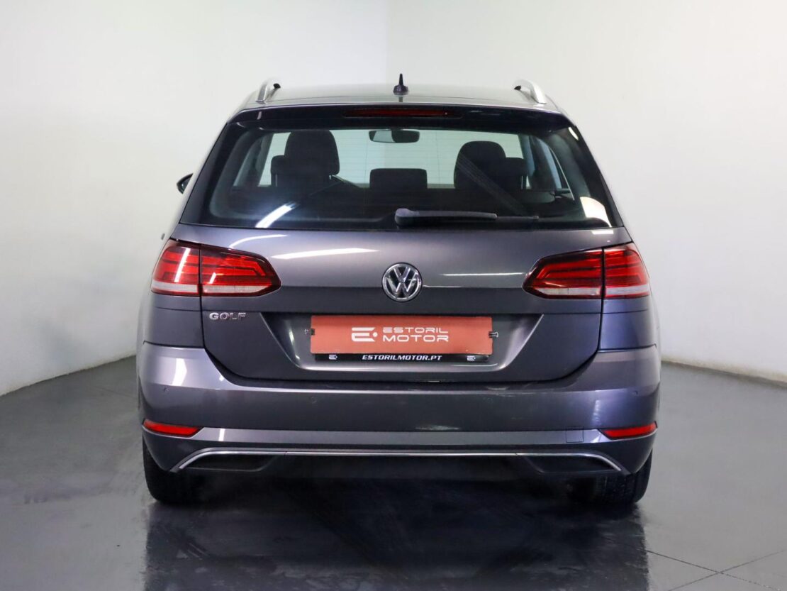 Volkswagen Golf 1.6 TDI Confortline Variant 4
