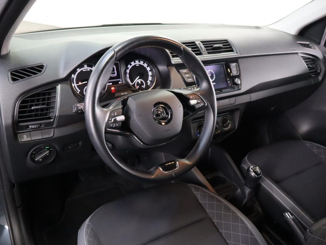 Skoda Fabia 1.0 TSI  AMBITION Break 6