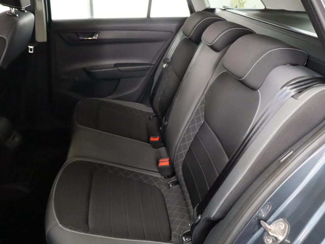 Skoda Fabia 1.0 TSI  AMBITION Break 8