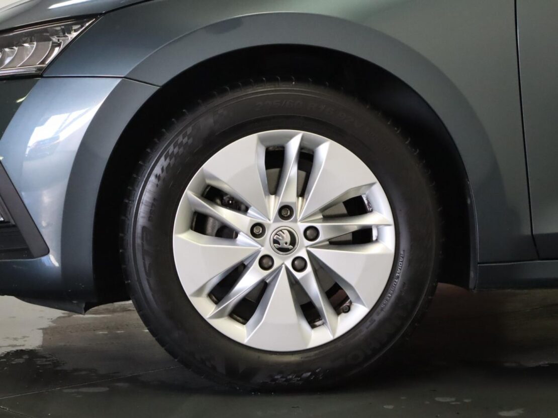 Skoda Octavia 2.0 TDI AMBITION DSG BREAK 5