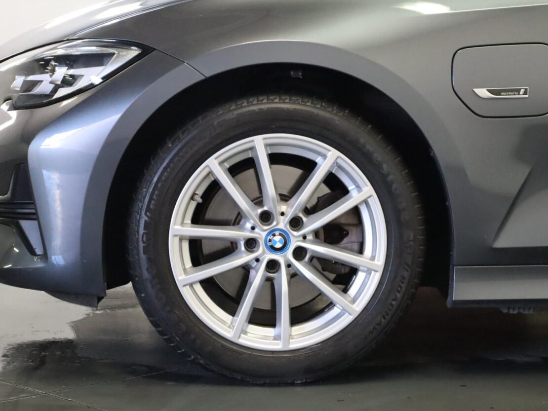 BMW Serie 3 320 e Corporate Edition Auto 5