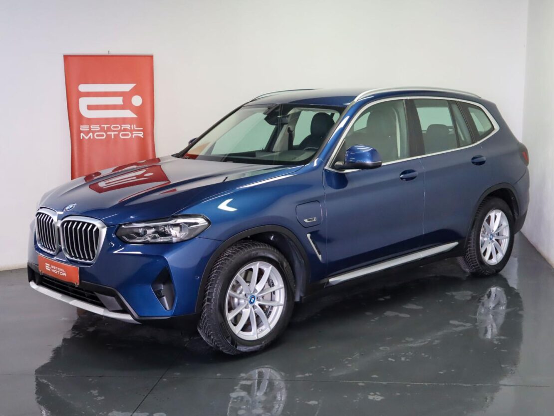 BMW X3 xDrive30e Auto 1