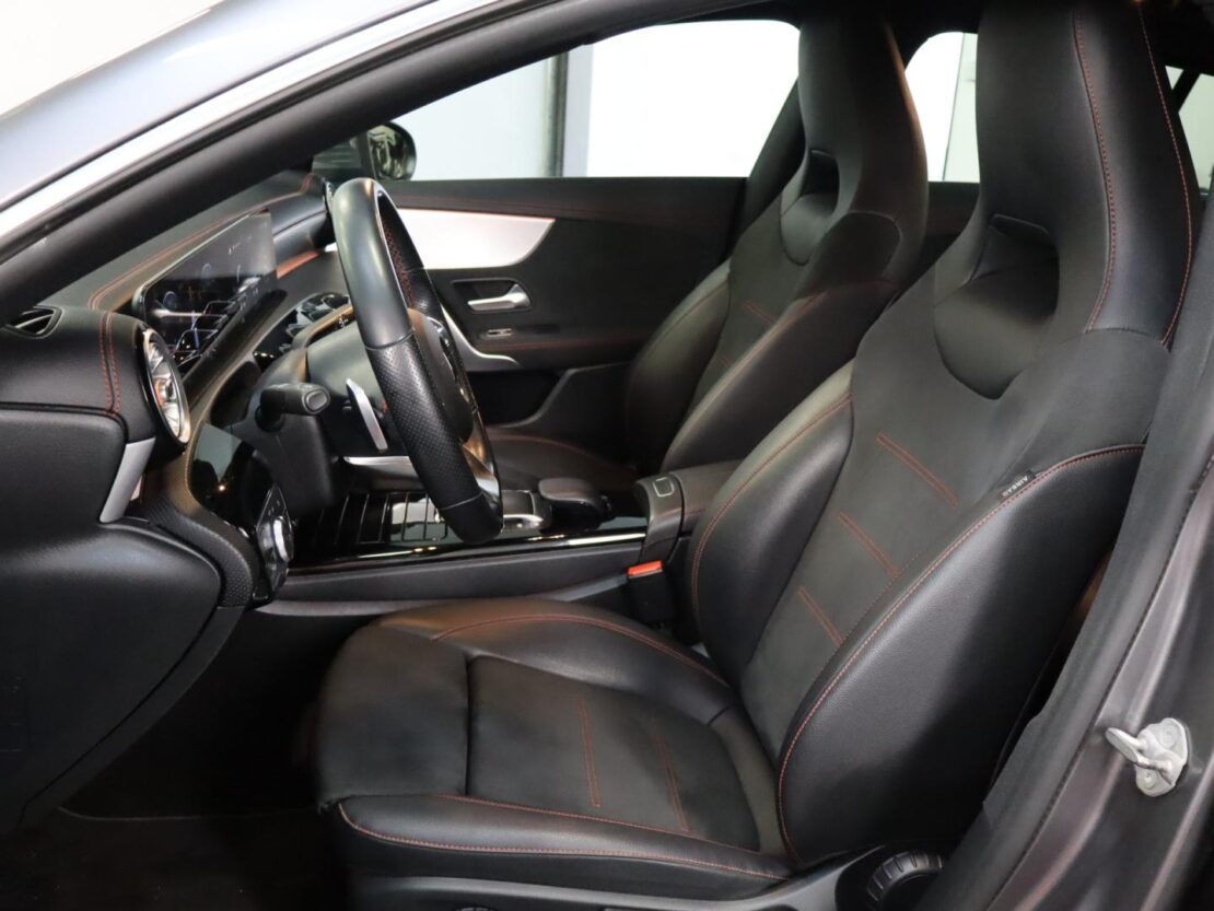 Mercedes Benz Classe CLA 200d Auto Shooting Brake AMG Line 7