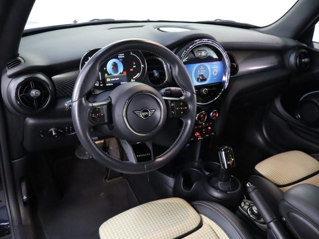 Mini Mini Cabrio Cooper Resolute Edition Auto 10