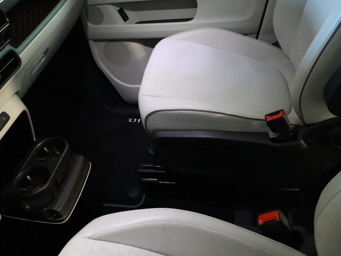 Volkswagen ID.Buzz Pro 32