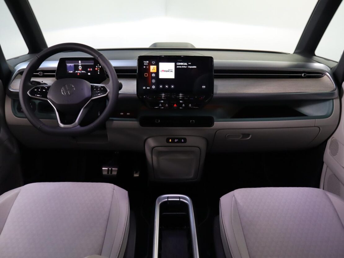 Volkswagen ID.Buzz Pro 14