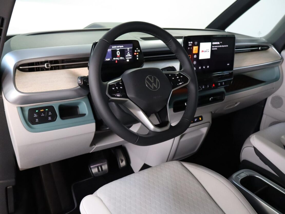 Volkswagen ID.Buzz Pro 10