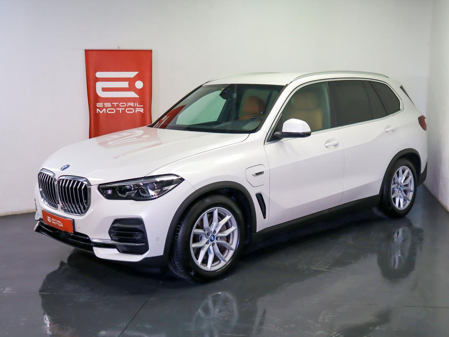 BMW X5 xDrive45e Auto Business