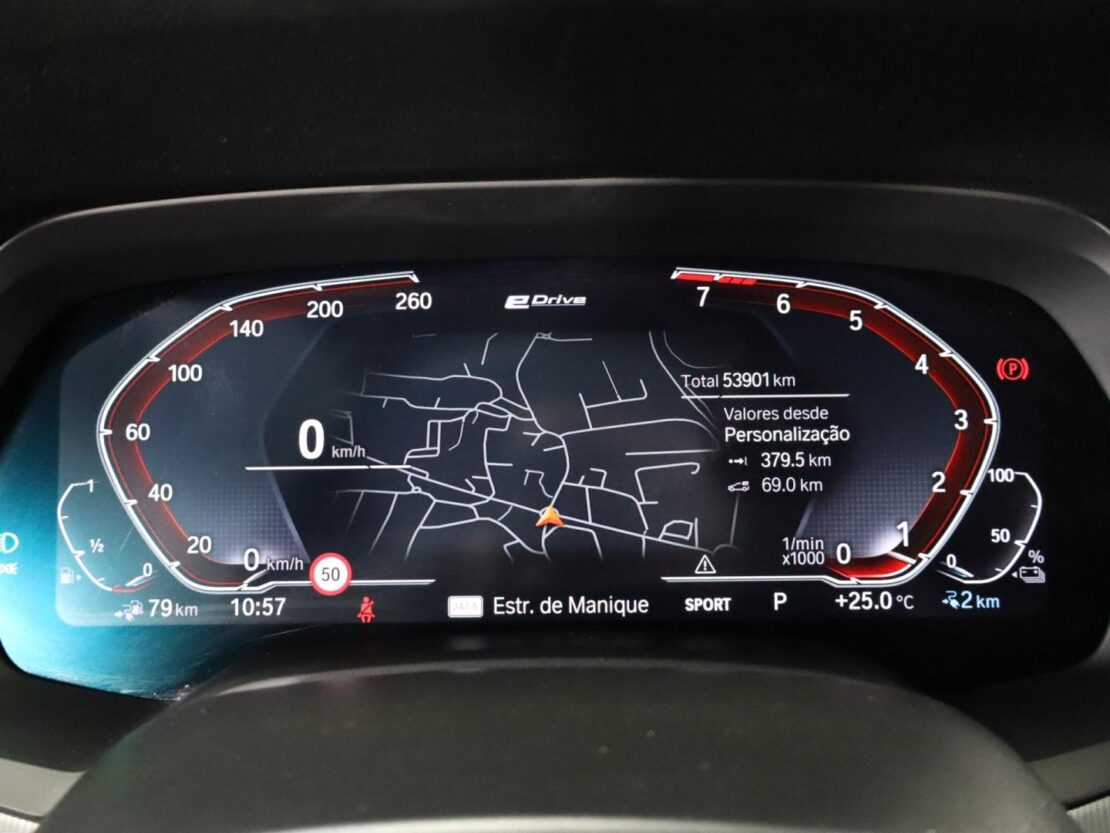 BMW X5 xDrive45e Auto Business 16