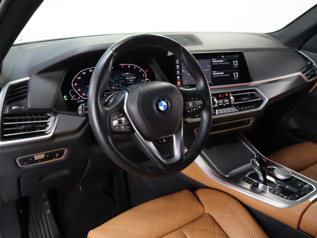 BMW X5 xDrive45e Auto Business 8