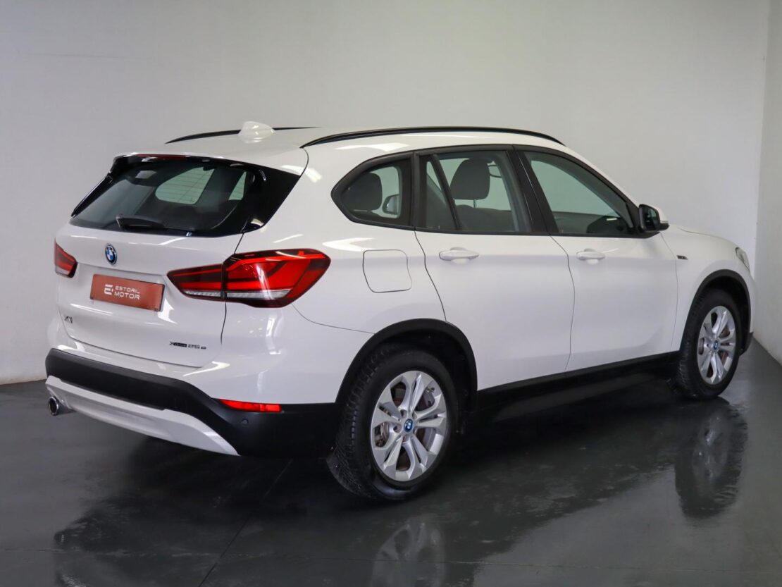 BMW X1 xDrive25e 3