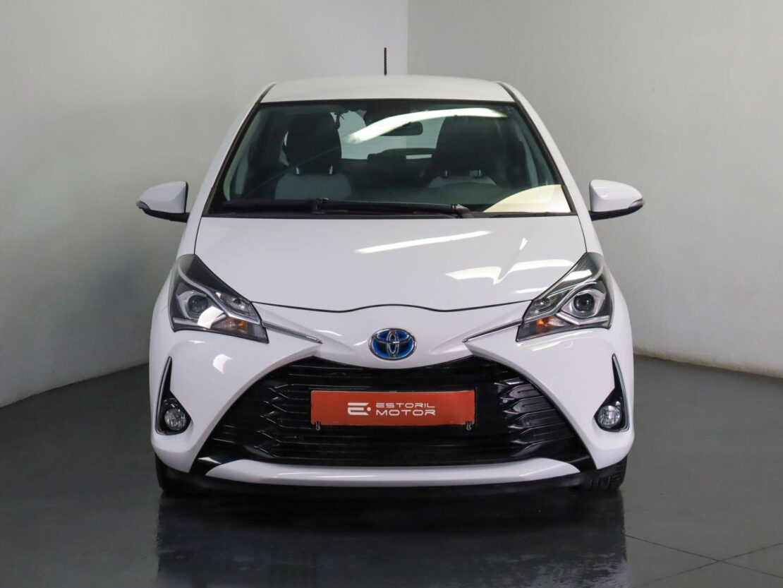 Toyota Yaris 1.5 Híbrido Comfort 2