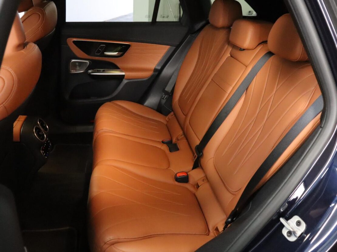 Mercedes Benz GLC 400 e 4MATIC AMG 10