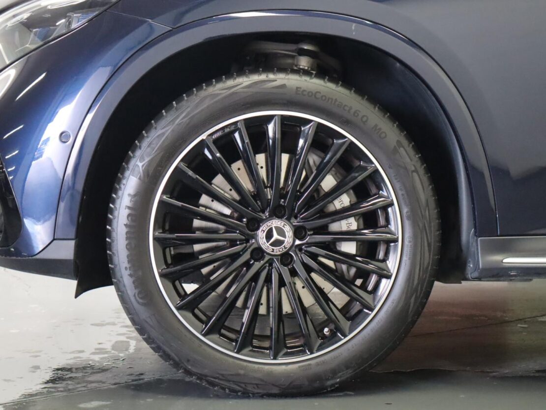 Mercedes Benz GLC 400 e 4MATIC AMG 5