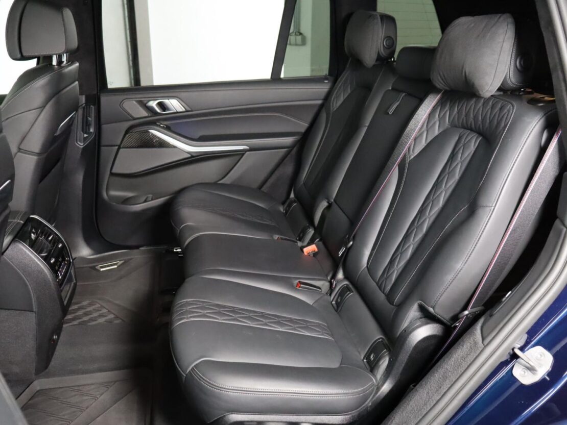 BMW X7 xDrive40d Pack M 11