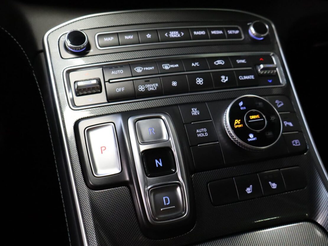 Hyundai Santa Fe 1.6 PHEV Vanguard 24