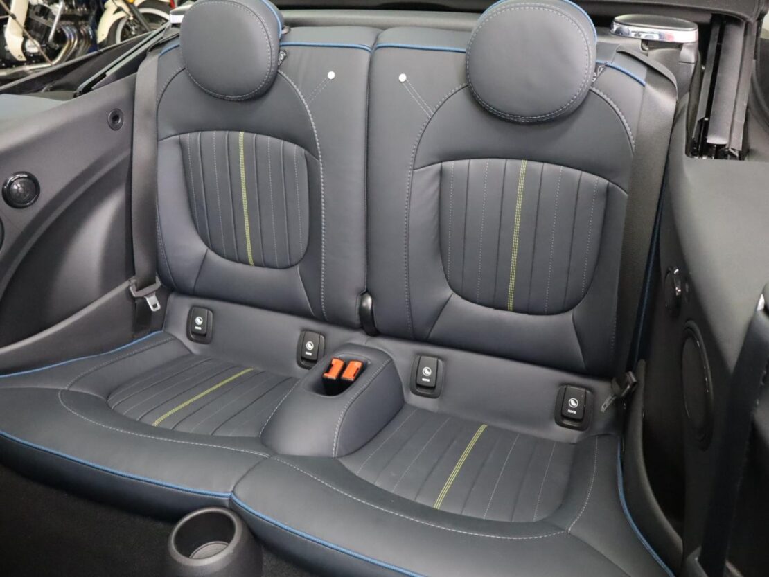 Mini Mini Cabrio Cooper Premium Sidewalk Special Edition Auto 13