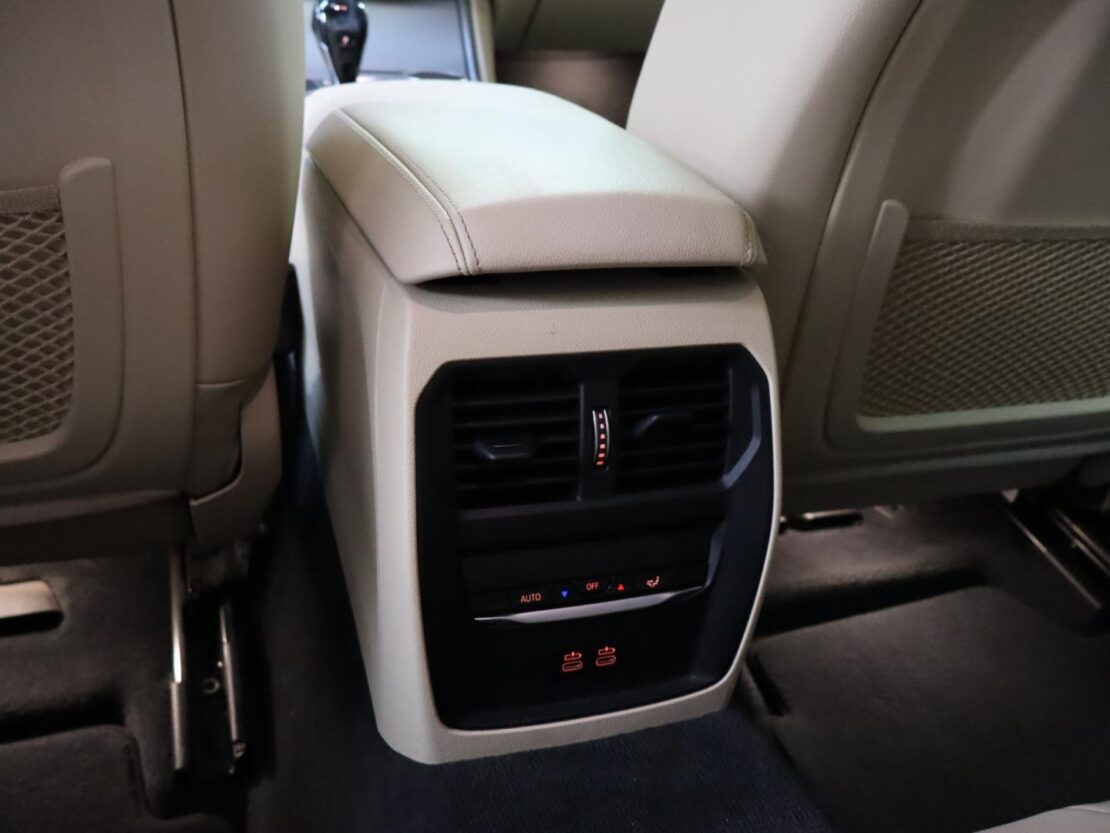 BMW Serie 3 318d Auto Advantage 9