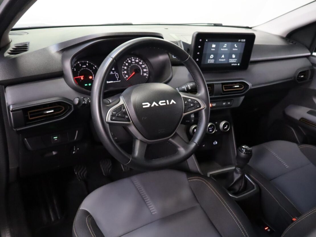 Dacia Jogger ECO-G Bi-Fuel Extreme+ 7 lugares 6