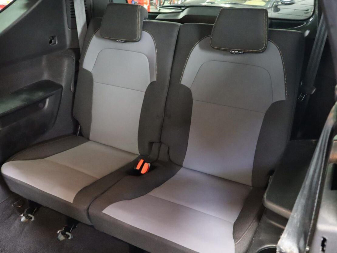 Dacia Jogger ECO-G Bi-Fuel Extreme+ 7 lugares 9