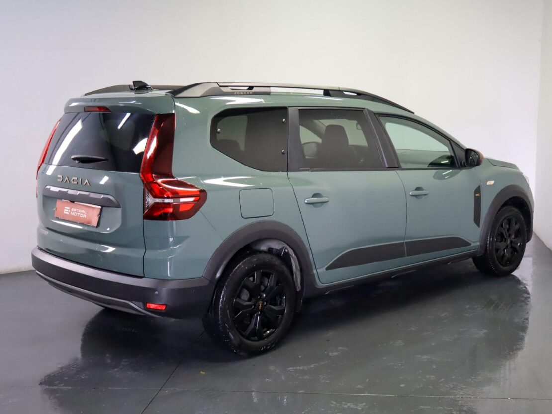 Dacia Jogger ECO-G Bi-Fuel Extreme+ 7 lugares 3