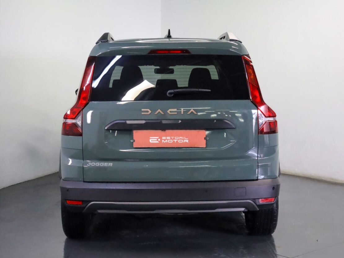 Dacia Jogger ECO-G Bi-Fuel Extreme+ 7 lugares 4