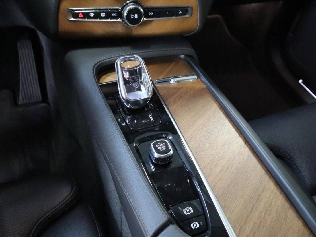 Volvo XC90 T8  AWD HYBRID Inscription 27