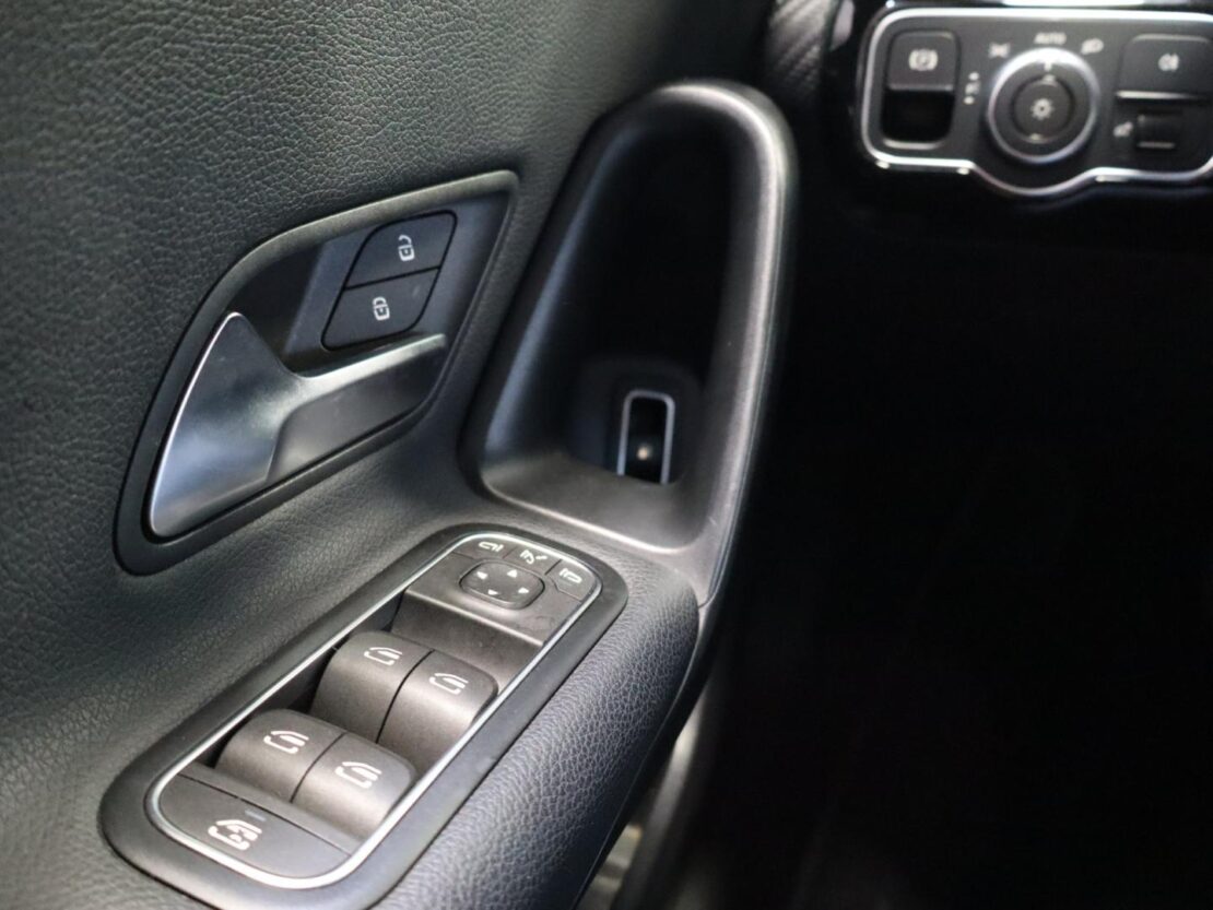 Mercedes Benz Classe A A 250 e Auto Style Plus 13