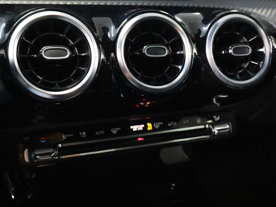 Mercedes Benz Classe A A 250 e Auto Style Plus 19