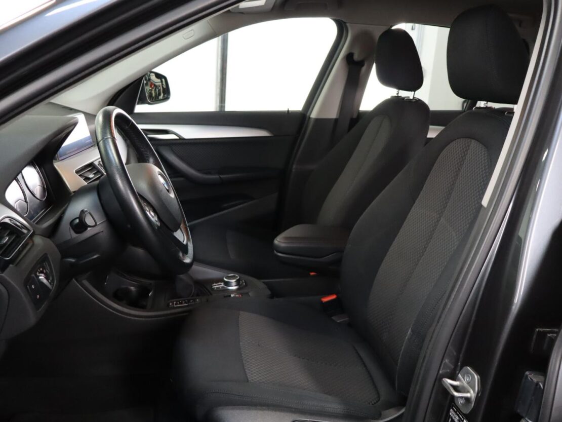 BMW X1 xDrive25e 9