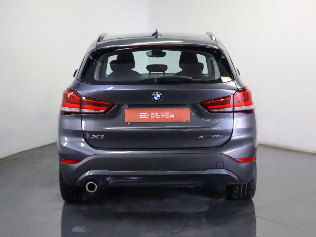 BMW X1 xDrive25e 4