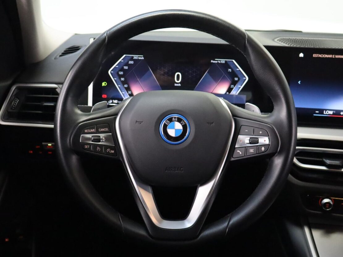 BMW Serie 3 330e Auto Corporate Edition 13