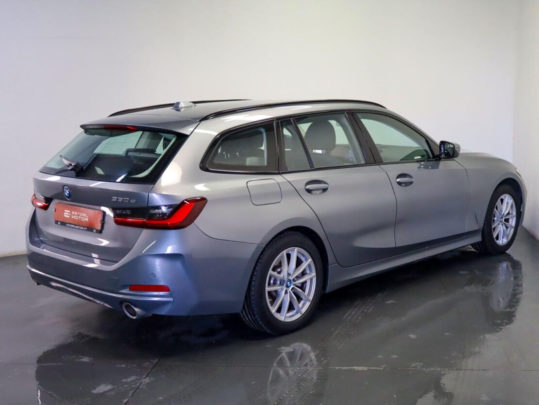 BMW Serie 3 330e Auto Corporate Edition 3
