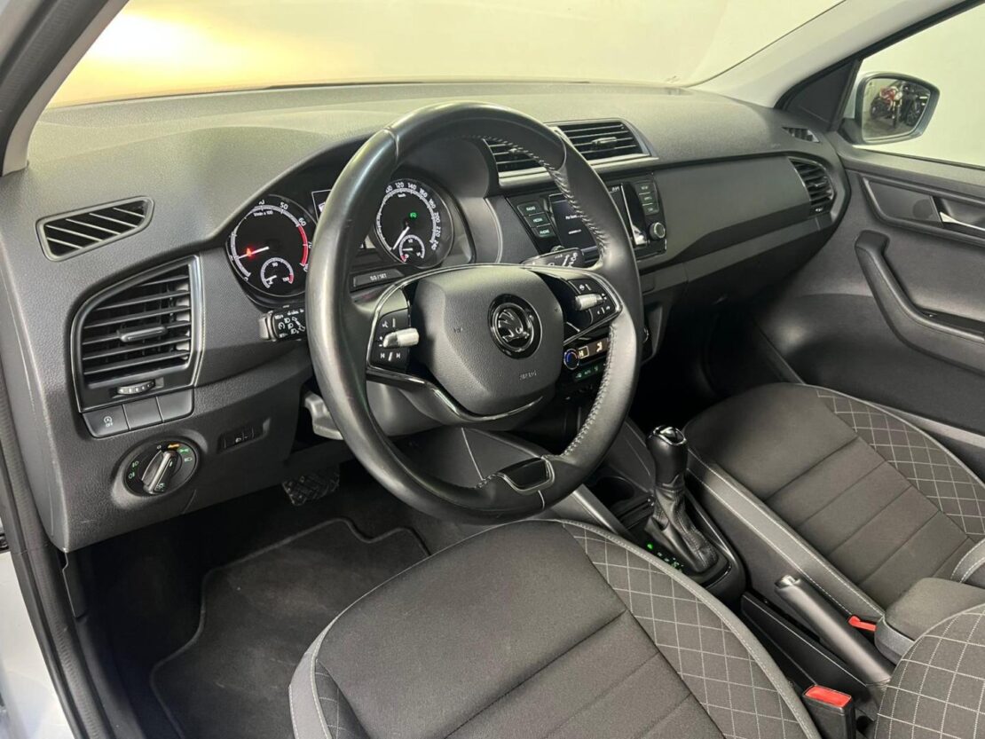 Skoda Fabia 1.0 TSI STYLE DSG Break 5
