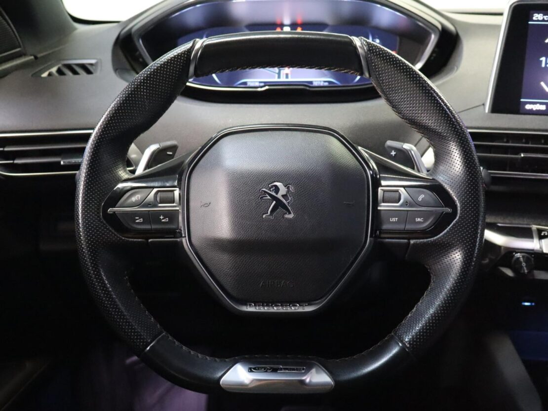 Peugeot 5008 GT 1.5 BlueHDi  EAT8 12