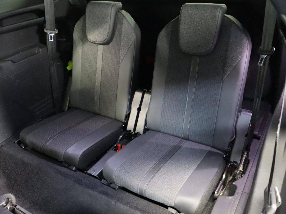 Peugeot 5008 GT 1.5 BlueHDi  EAT8 10