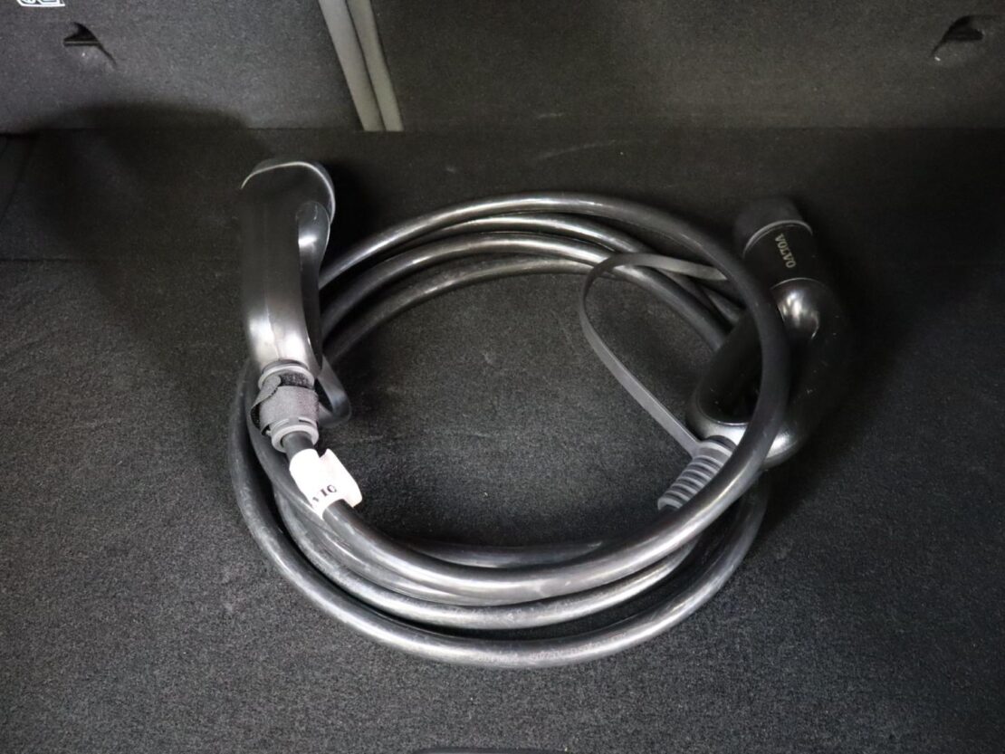 Volvo EX30 69 kWh Single Motor Extended Range Plus 7