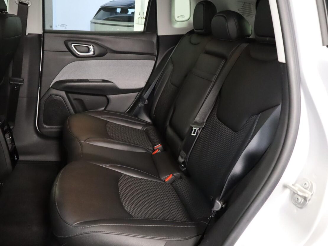 Jeep Compass Longitude 1.3 TG Plug In Hybrid  4Xe 9