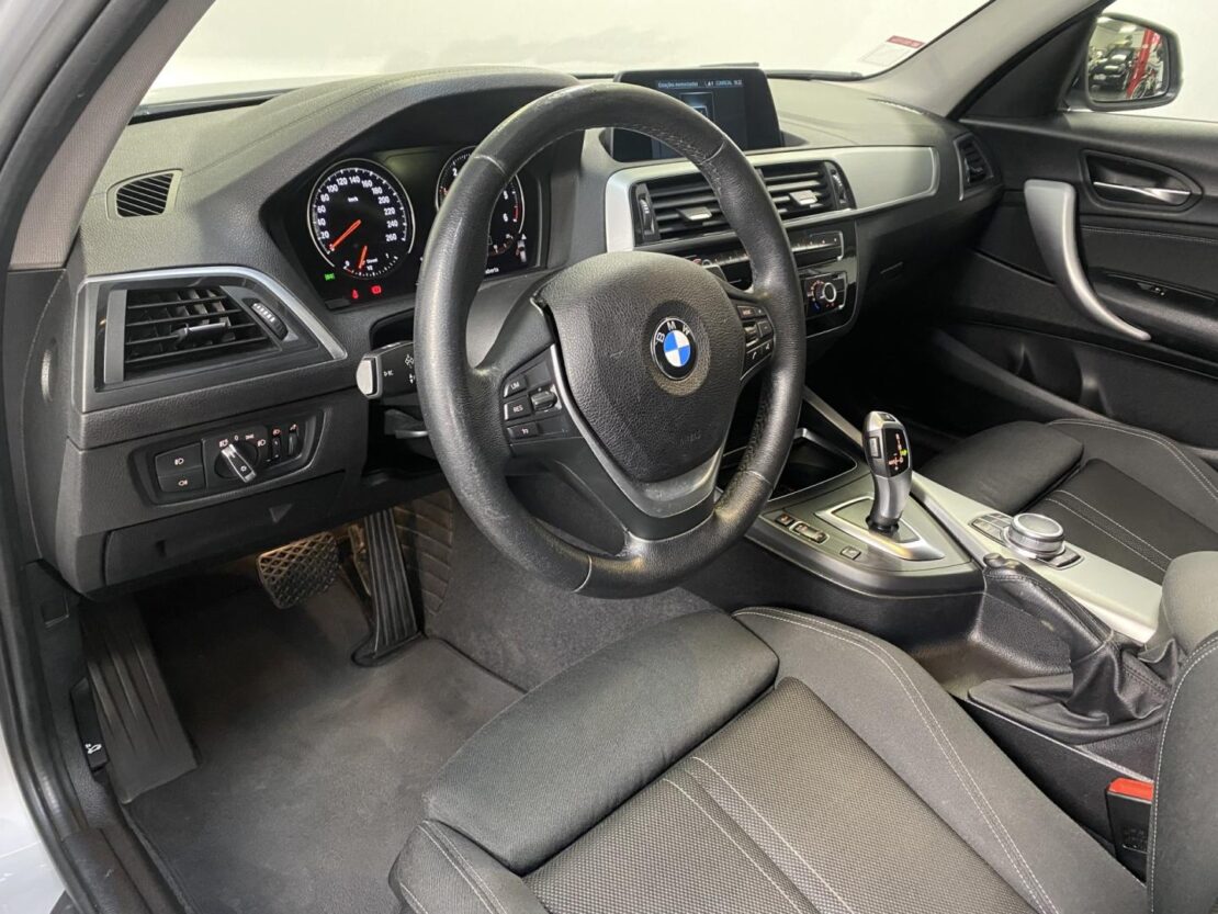 BMW Serie 1 116d Auto 6