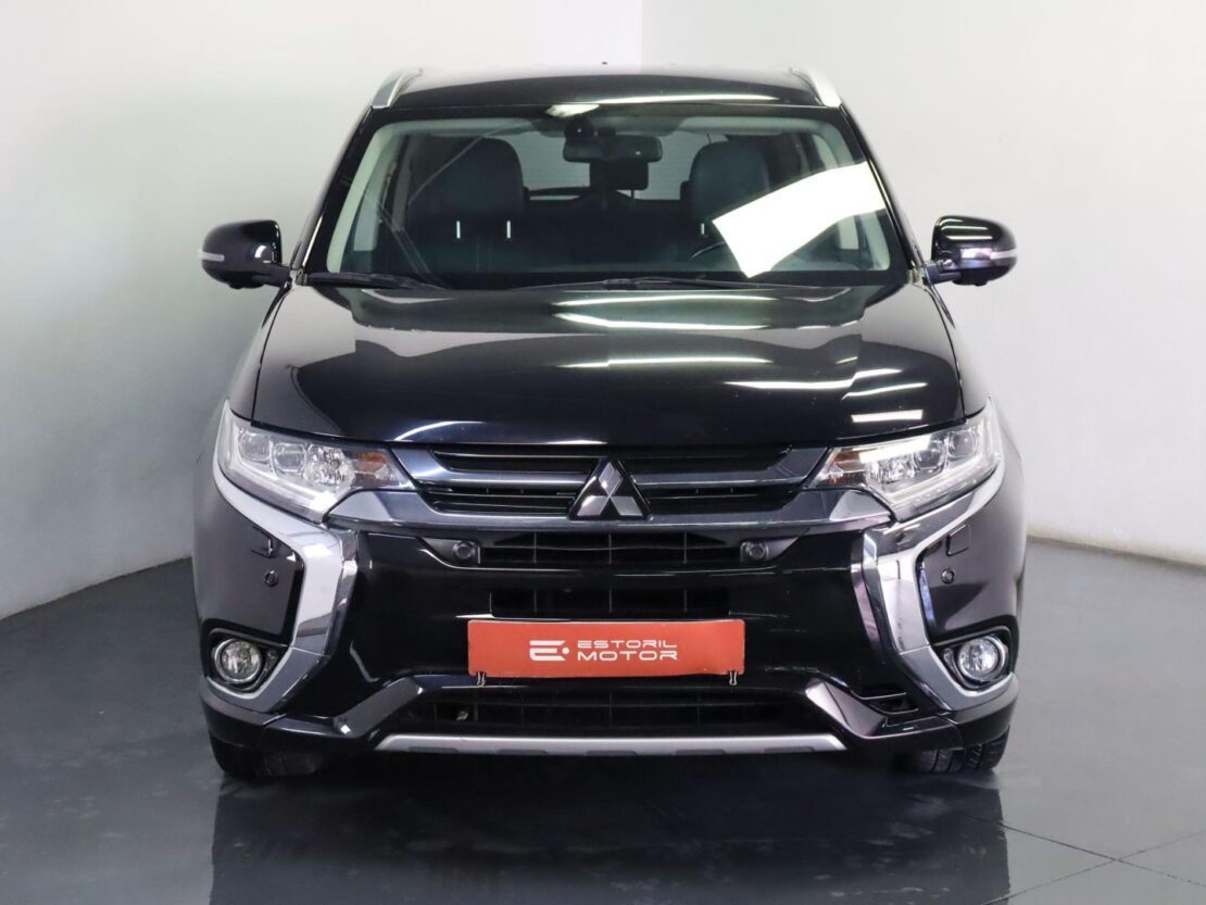 Mitsubishi Outlander 2.0 Mivec PHEV Intense Navi 2