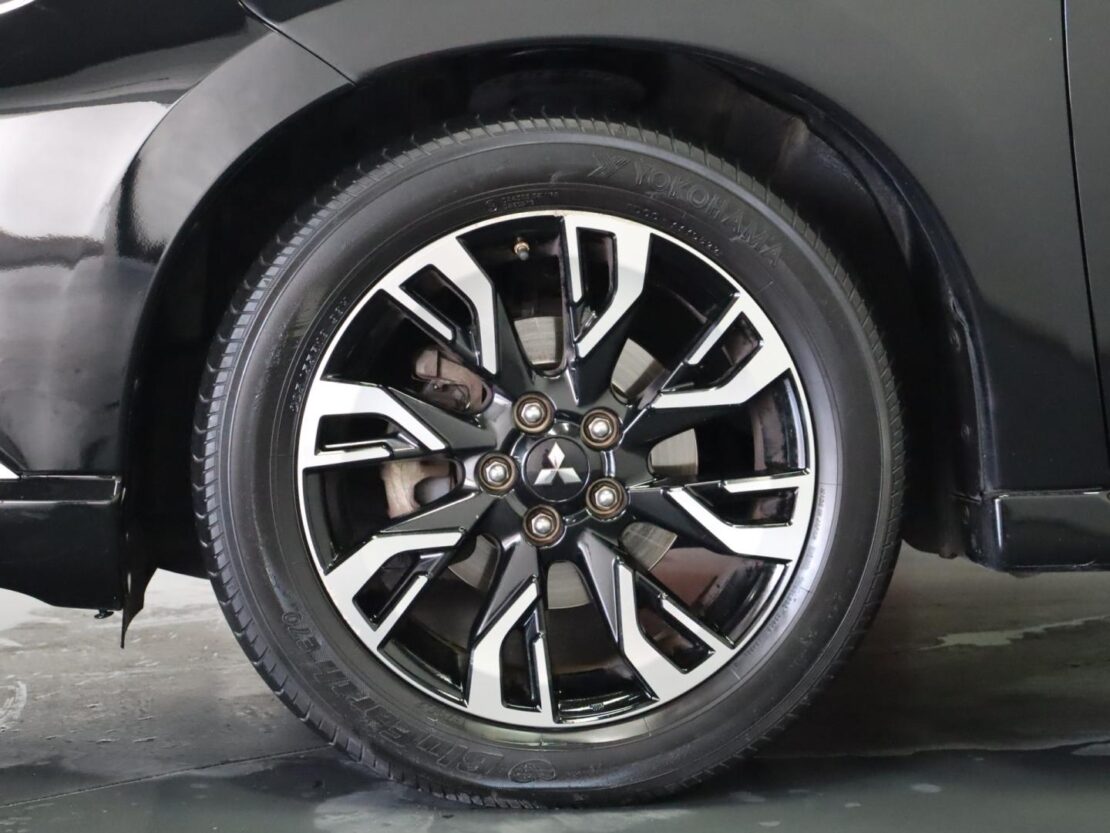 Mitsubishi Outlander 2.0 Mivec PHEV Intense Navi 5