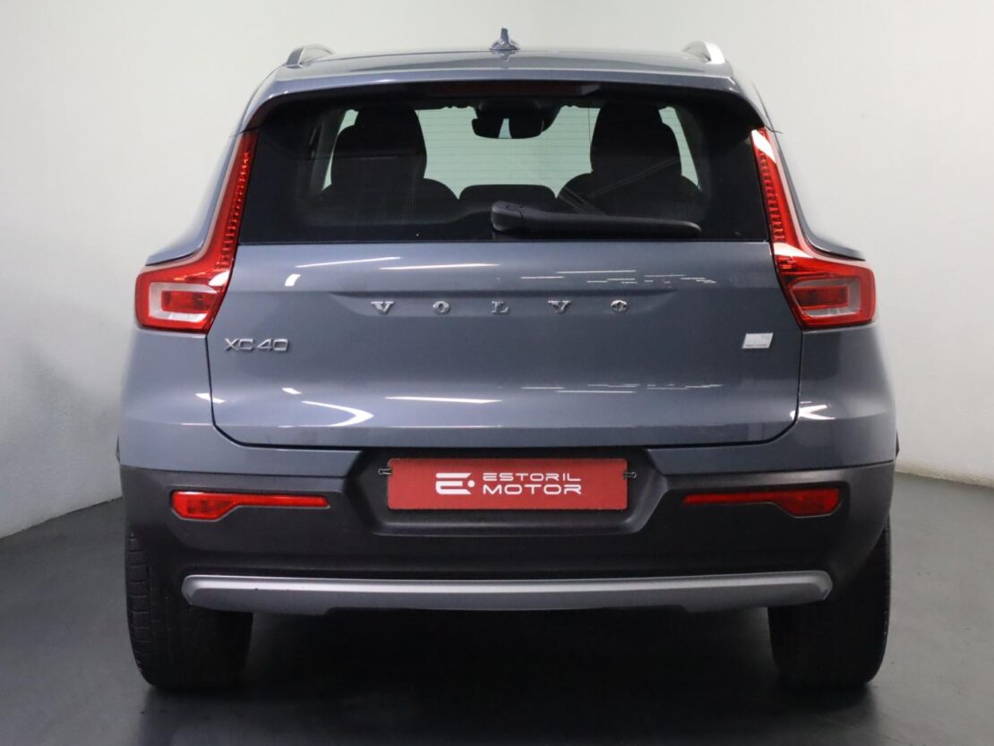 Volvo XC40 1.5 T4 PHEV Inscription Expression 4