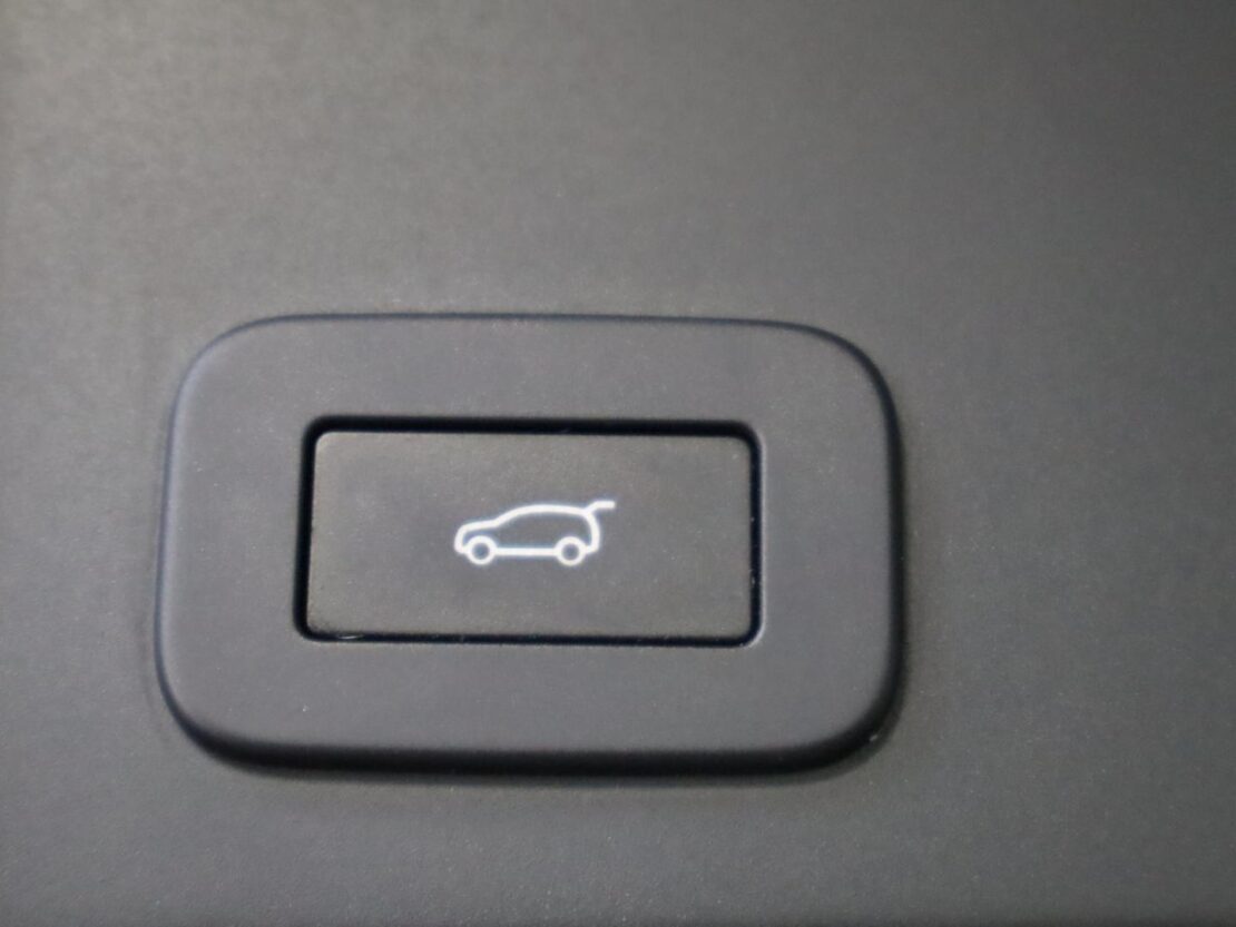 Land Rover Range Rover Evoque 1.5 P300e PHEV 24