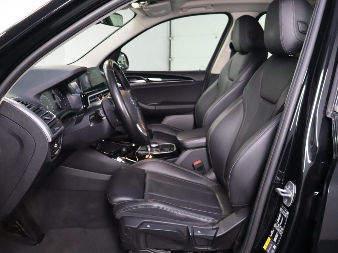 BMW X3 xDrive30e Auto 5