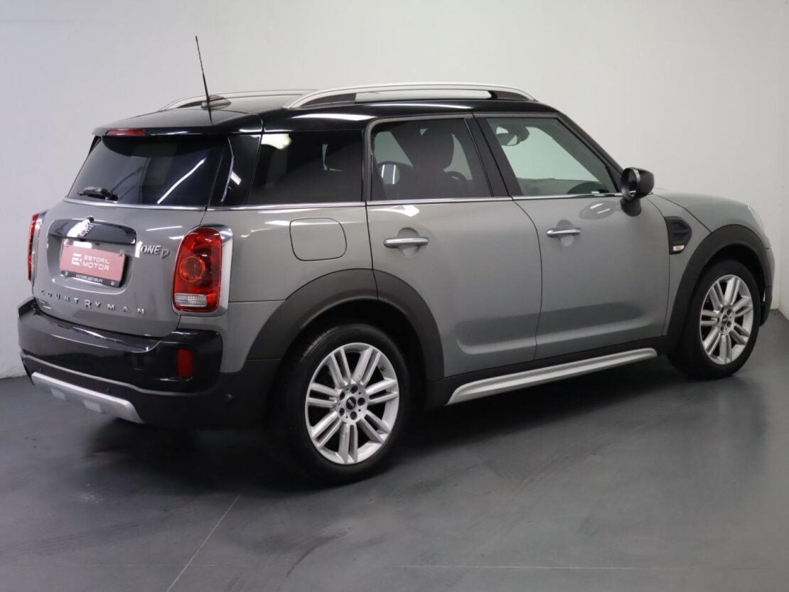 Mini Countryman One D 3